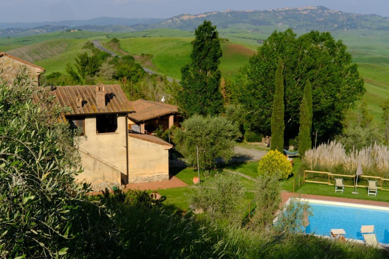 Agriturismo Lucertola Монтекатини-Валь-ди-Чечина Экстерьер фото