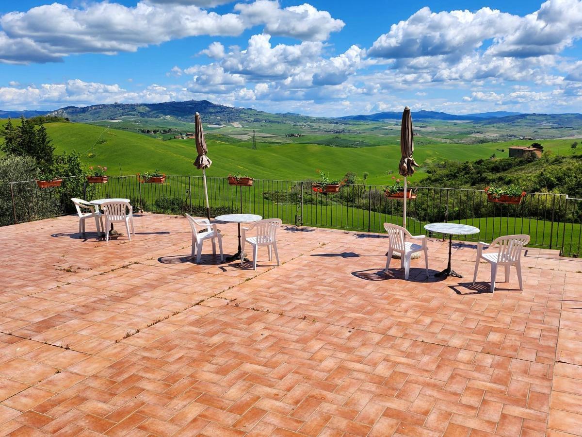 Agriturismo Lucertola Монтекатини-Валь-ди-Чечина Экстерьер фото