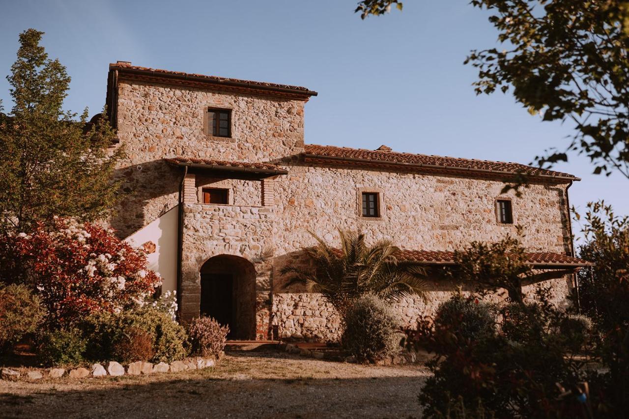 Agriturismo Lucertola Монтекатини-Валь-ди-Чечина Экстерьер фото