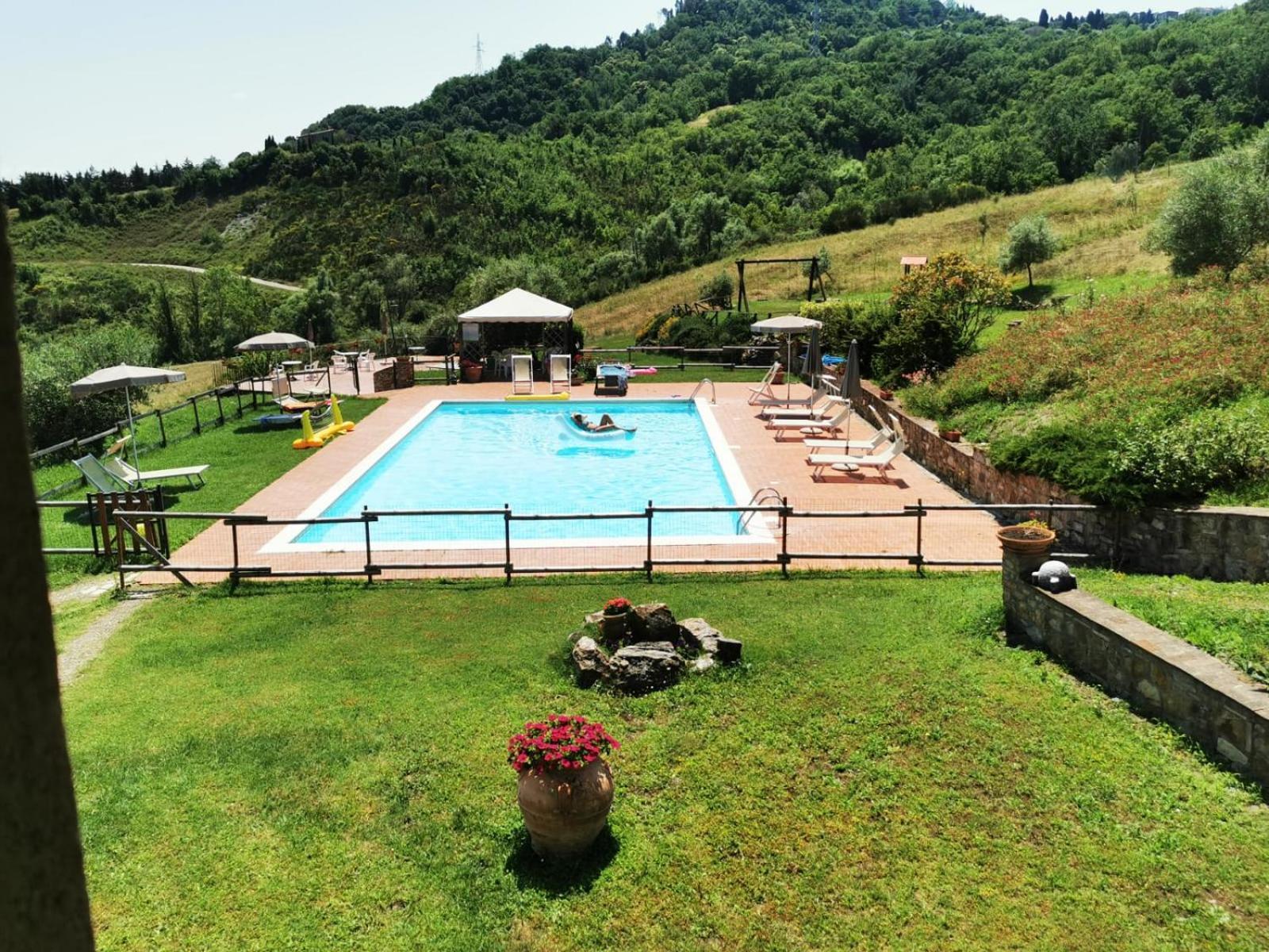 Agriturismo Lucertola Монтекатини-Валь-ди-Чечина Экстерьер фото