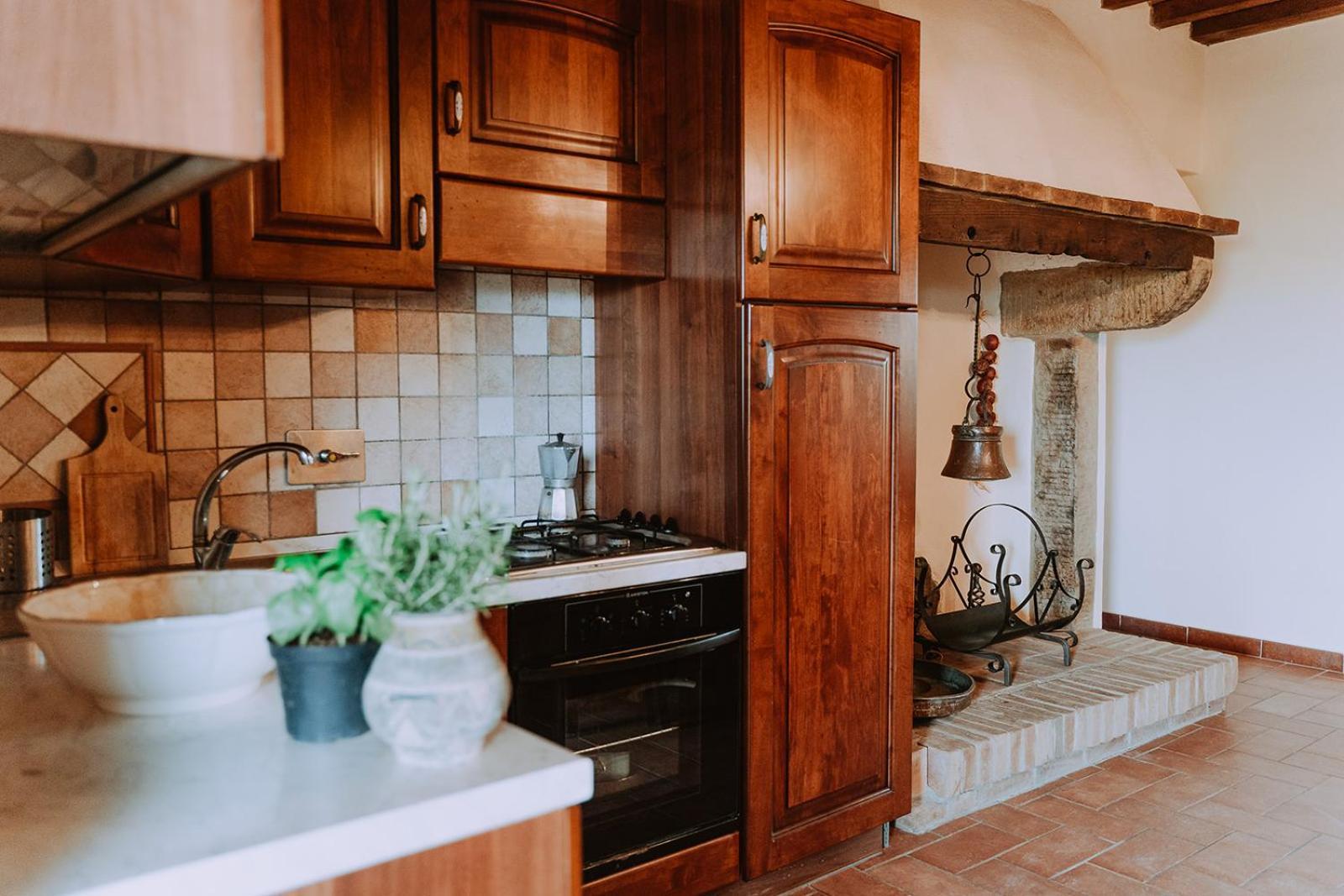 Agriturismo Lucertola Монтекатини-Валь-ди-Чечина Номер фото