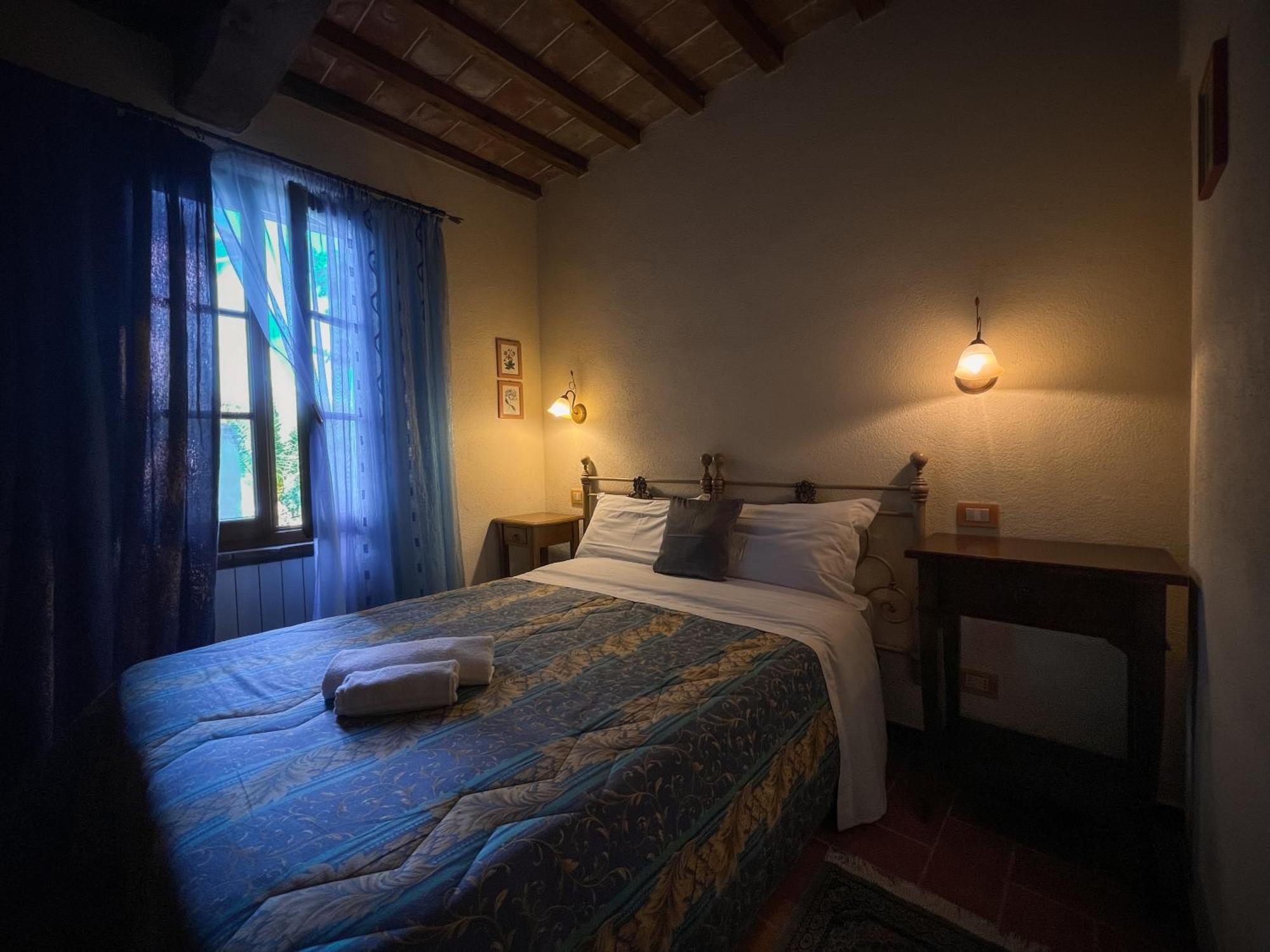 Agriturismo Lucertola Монтекатини-Валь-ди-Чечина Номер фото
