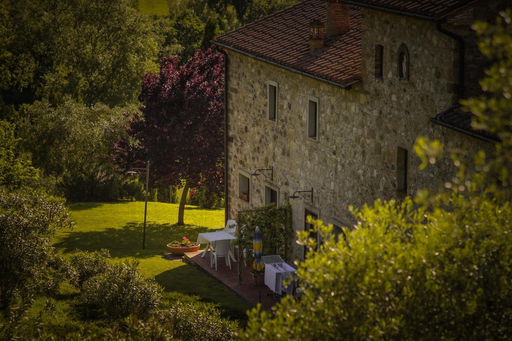 Agriturismo Lucertola Монтекатини-Валь-ди-Чечина Экстерьер фото