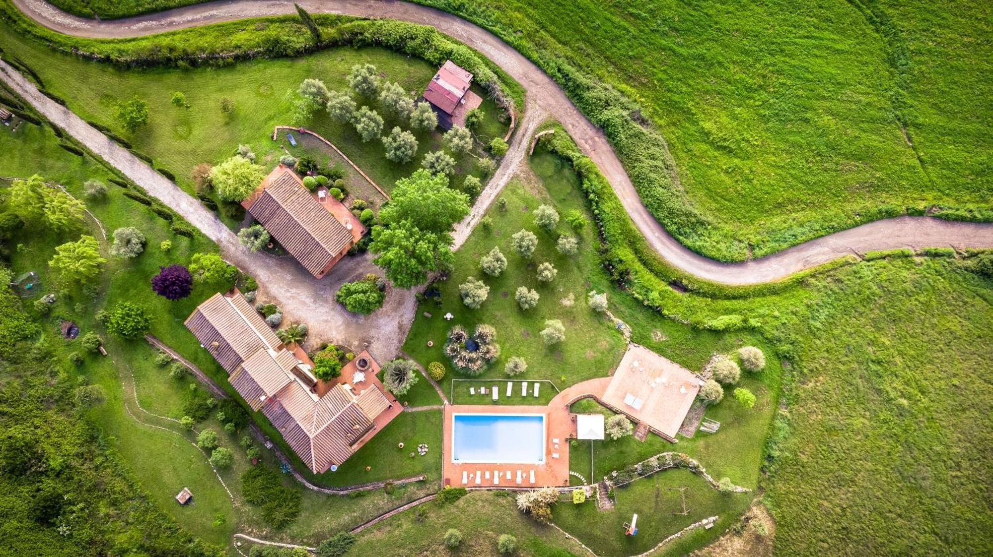 Agriturismo Lucertola Монтекатини-Валь-ди-Чечина Экстерьер фото