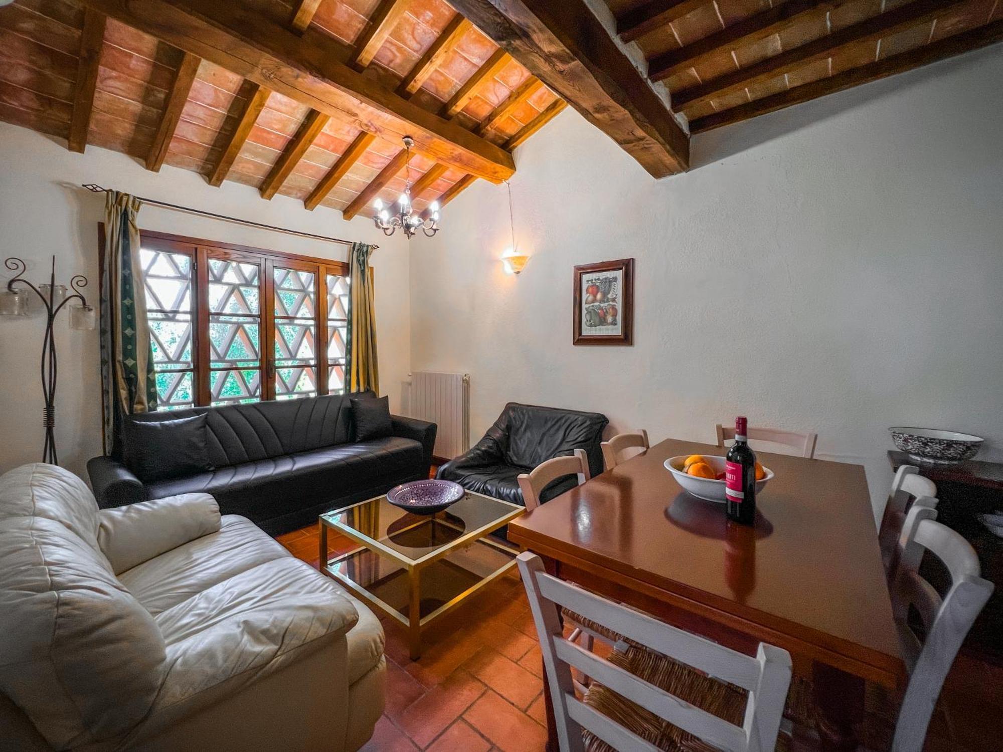 Agriturismo Lucertola Монтекатини-Валь-ди-Чечина Номер фото