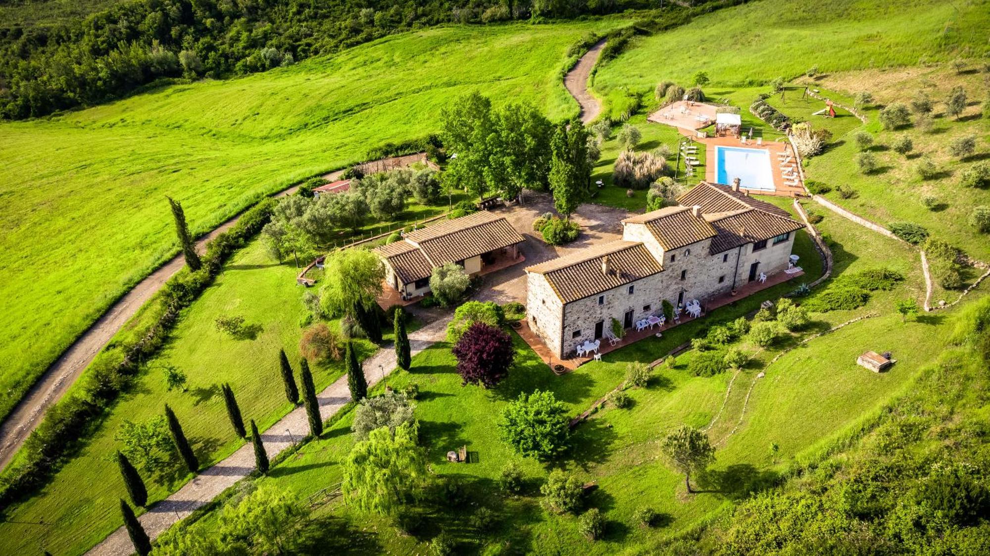 Agriturismo Lucertola Монтекатини-Валь-ди-Чечина Экстерьер фото